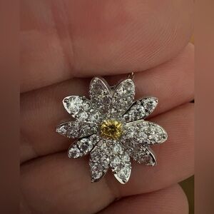 Swarovski Silver Tone Daisy Pendant Necklace